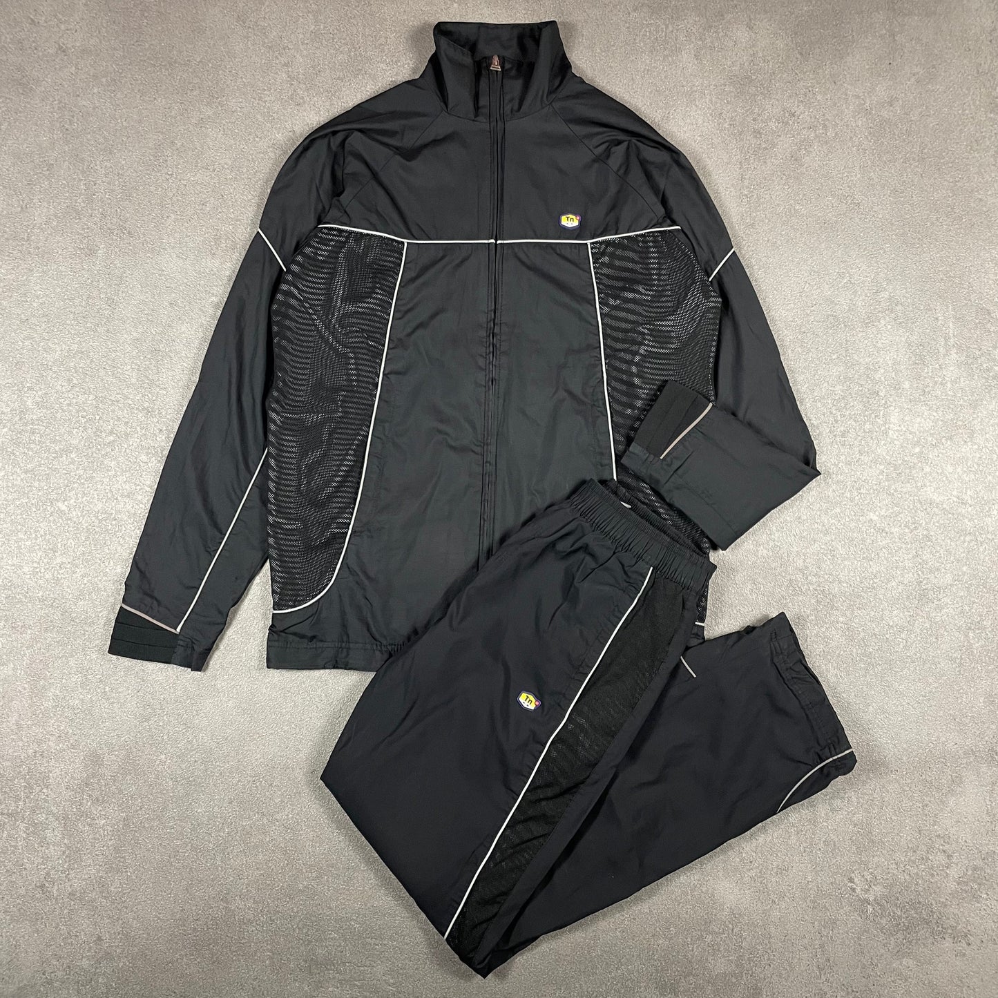 NIKE TN ”stealth ” TRACKSUIT Vintage