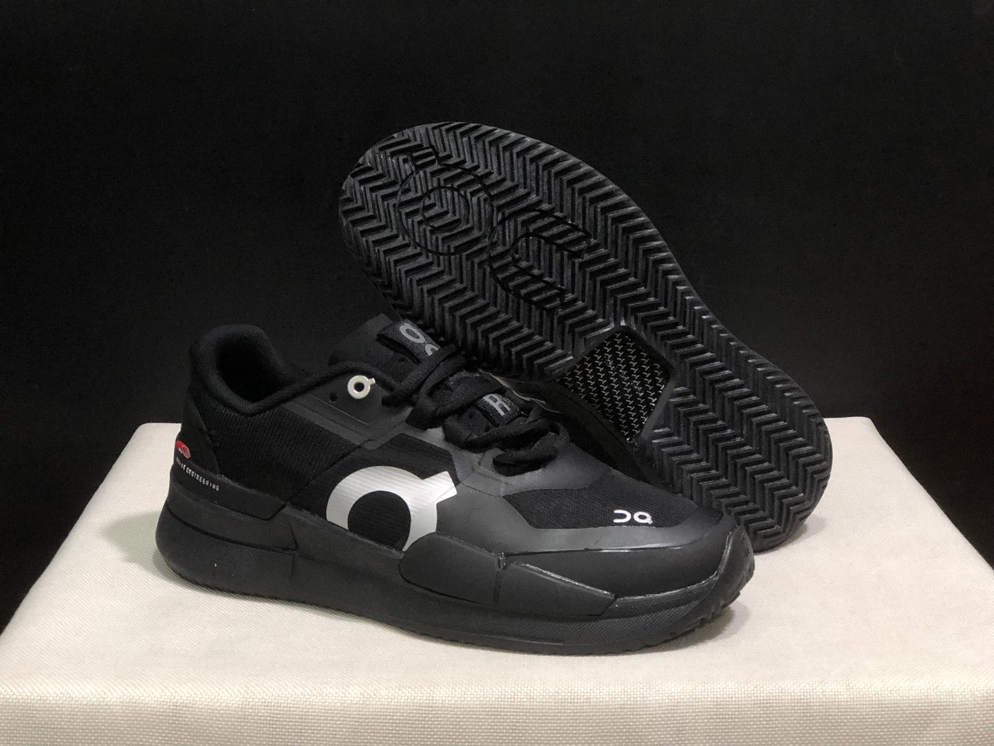On Cloud The Roger Pro 2 (Black)