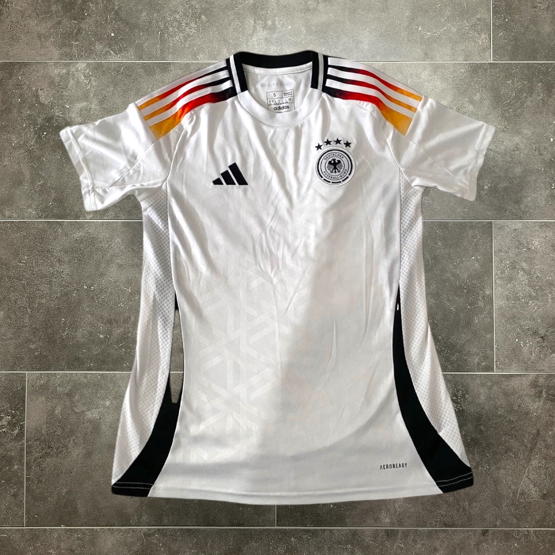 GERMANY HOME SOCCER JERSEY (S)