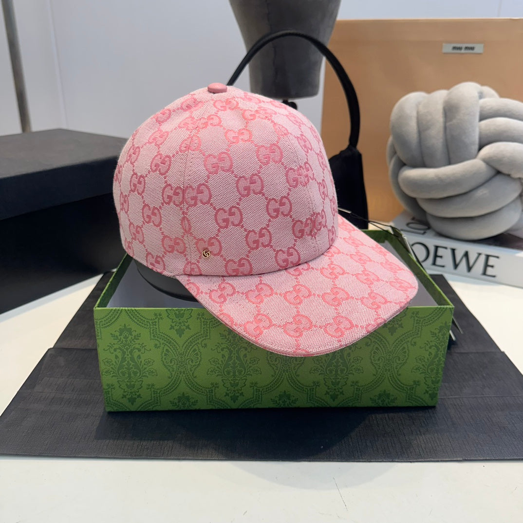 Gucci cap - Pink Edition