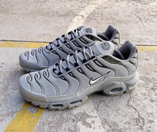 Nike Air Max Plus TN ”Grey Wolf”
