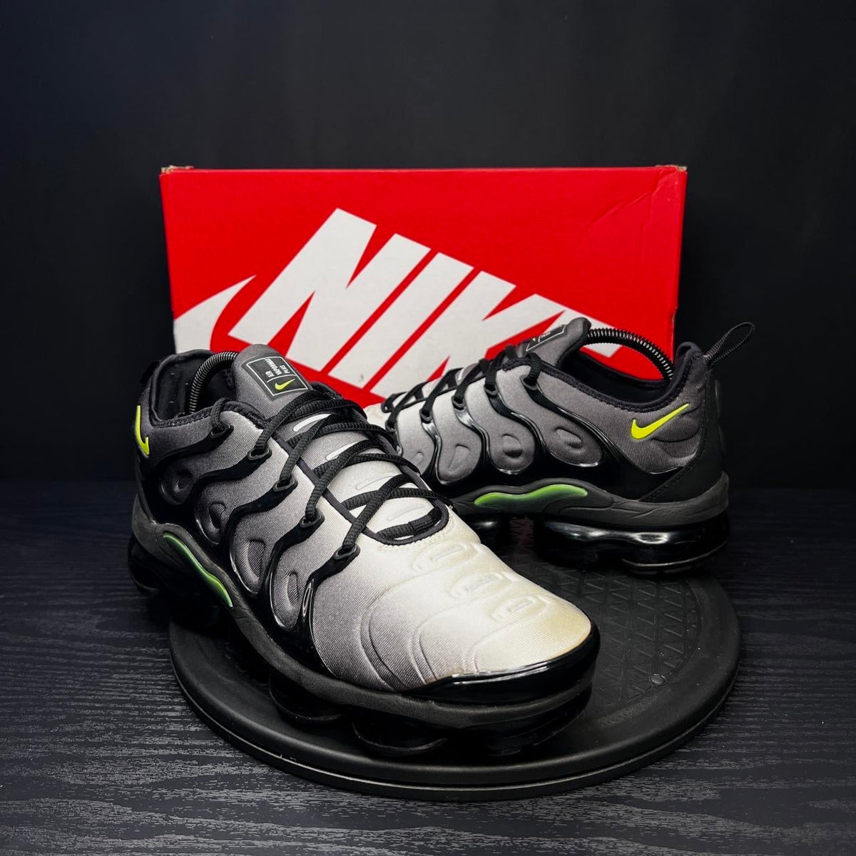 Nike Vapormax "Neon"