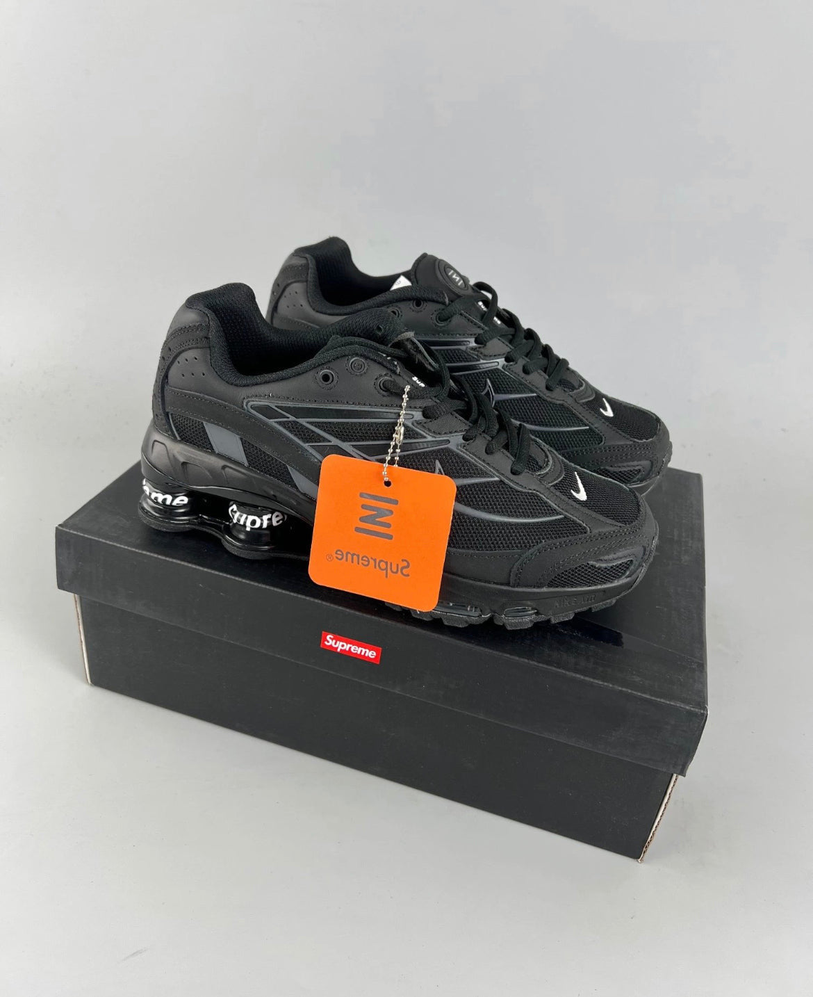 Nike SUPREME SHOX ”Black”